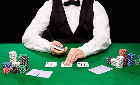 Poker contra revendedor